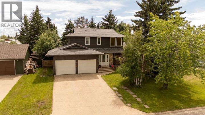 Property Photo:  10611 106 Avenue  BC V1J 5P1 