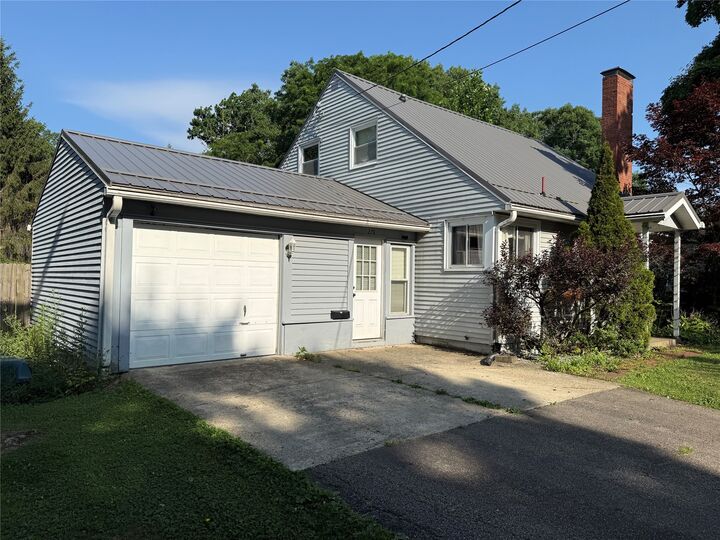 Property Photo: 278 Devore Drive PA 16335
