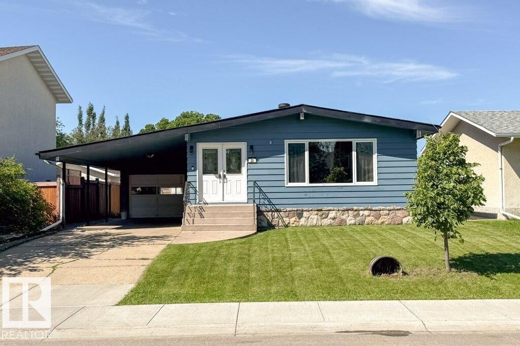 Property Photo:  20 Chippewa Rd  AB T9E 4M8 