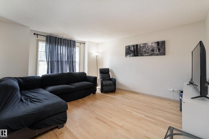 Property Photo:  14715 141 Street NW  AB T6V 0A8 