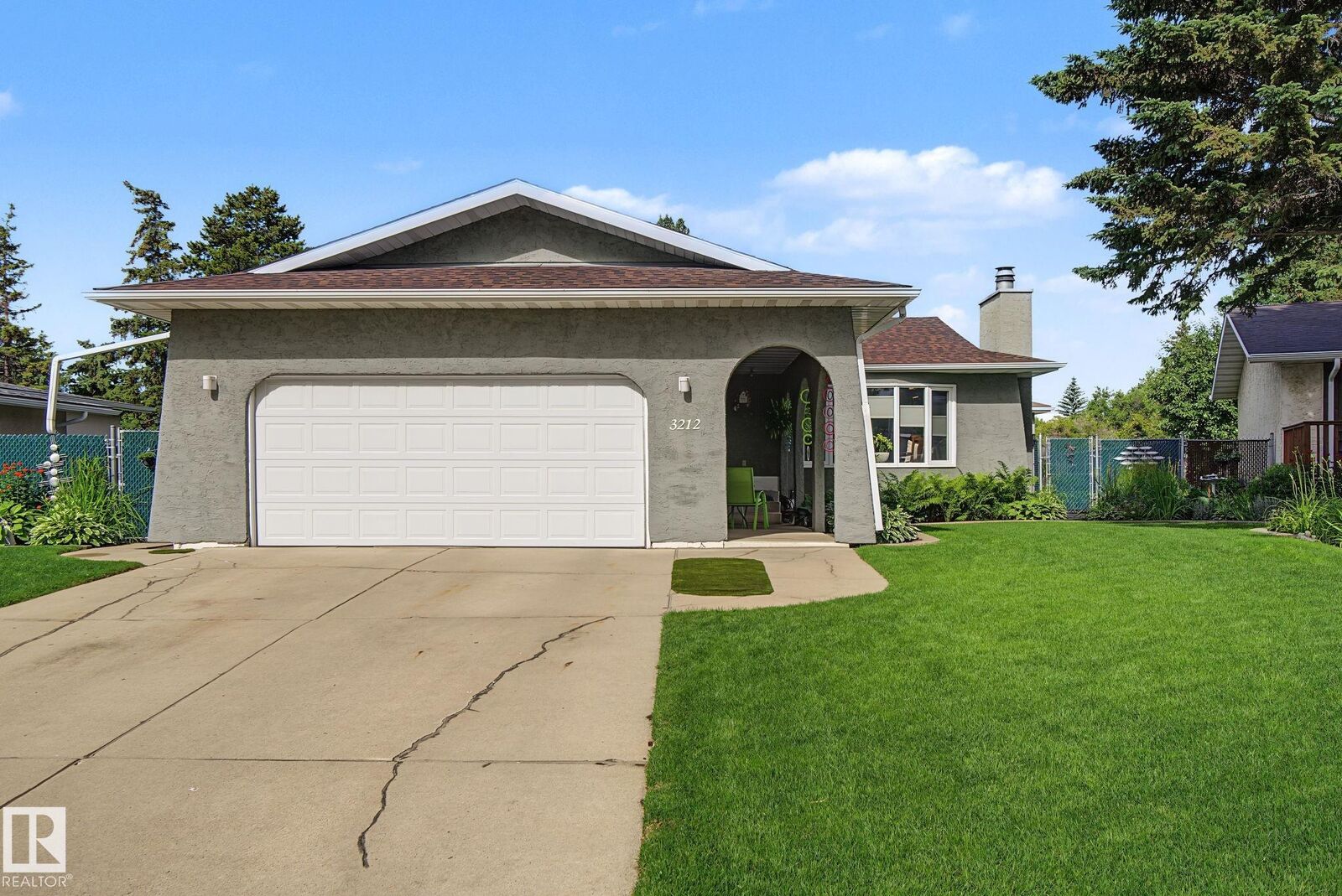 Property Photo: 3212 73 Street NW AB T6K 1K1