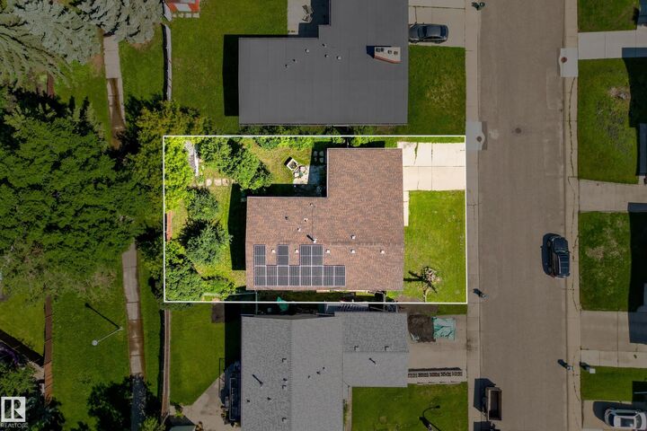 Property Photo: 14916 114A Street NW AB T5X 1H3