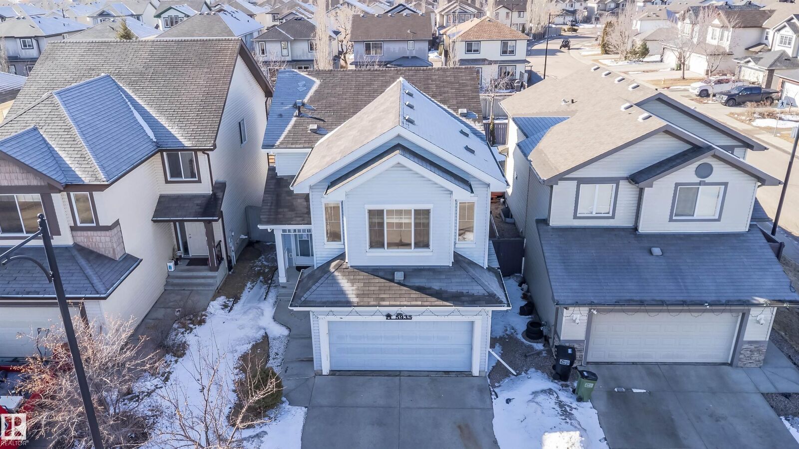 Property Photo: 5935 6 Avenue SW AB T6X 0G4