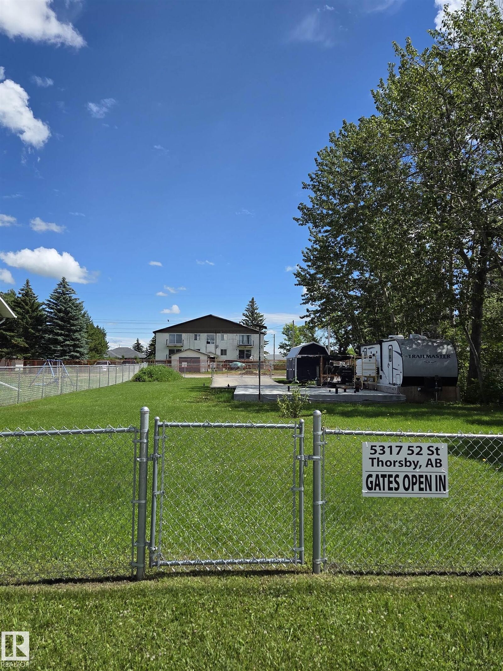Property Photo:  5317 52 Street  AB T0C 2P0 