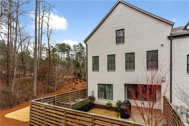 Property Photo: 300 Sonatina Terrace Y GA 30009