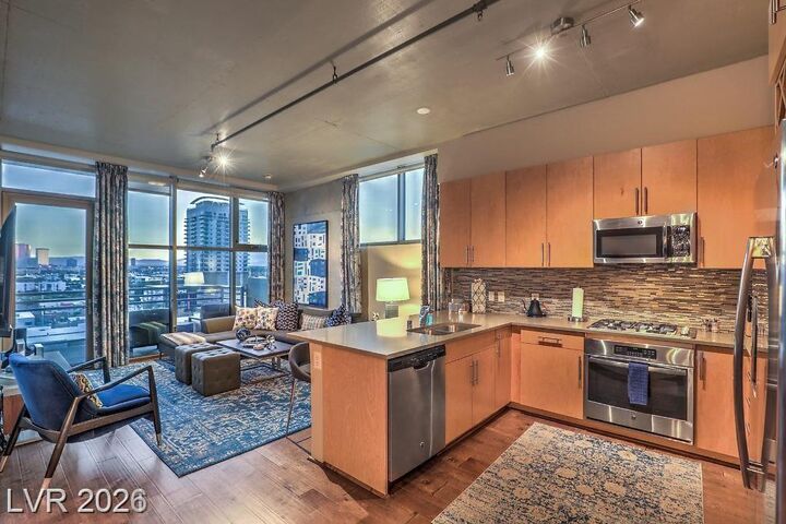 Property Photo: 353 East Bonneville Avenue 1002 NV 89101