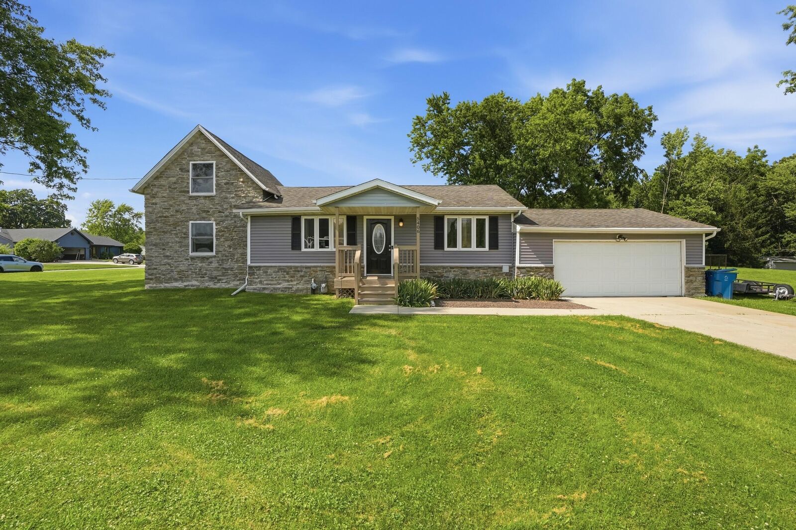 Property Photo:  5406 W 175th Avenue  IN 46356 