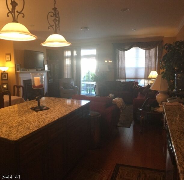 Property Photo:  11 Dogwood Ln 11  NJ 07420 