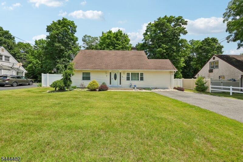 Property Photo: 35 Spruce Rd NJ 07442