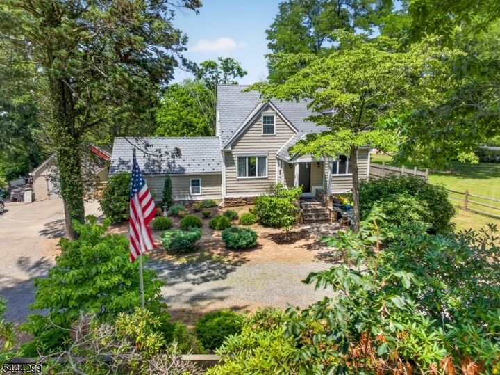 Property Photo: 84 Lambertville Hopewell Rd NJ 08525