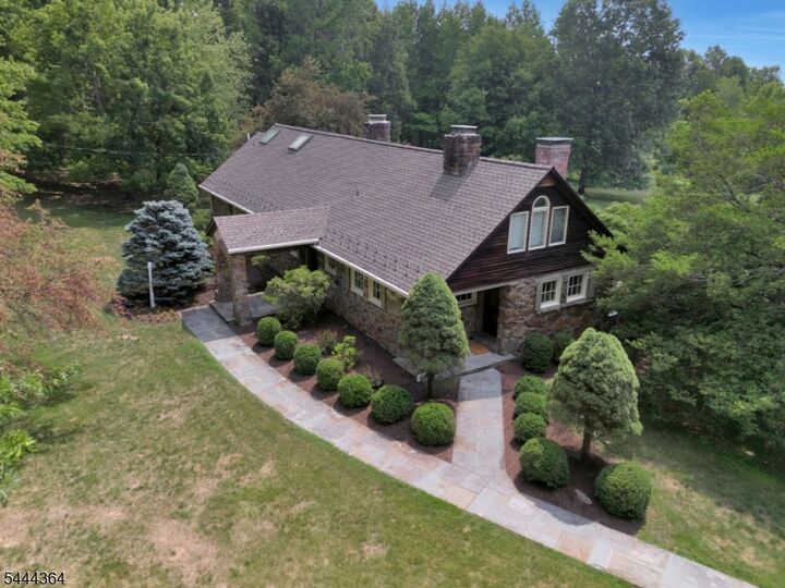 Property Photo:  112 Dreahook Rd  NJ 08833 