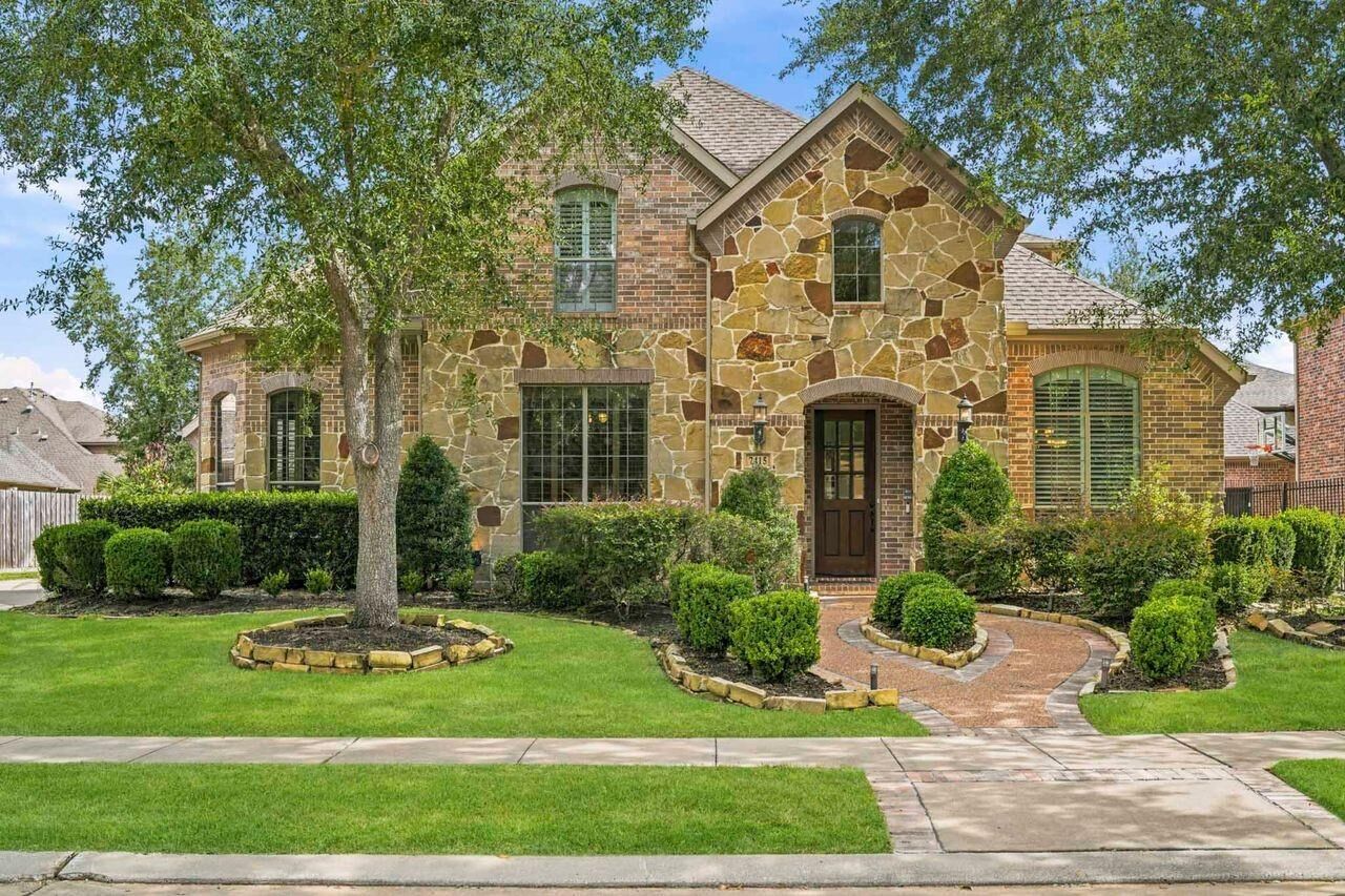 Property Photo: 7415 Dresden Avenue TX 77479