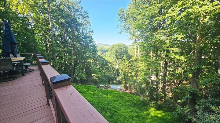 Property Photo: 159 Easy Street NC 28607