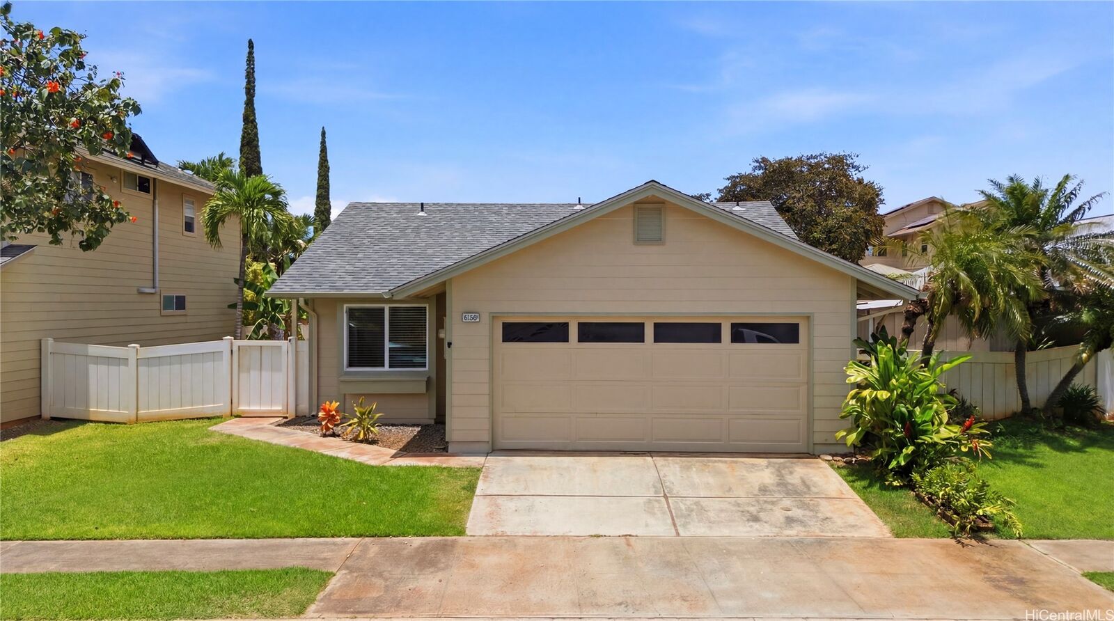 Property Photo: 91-532 Koihala Place HI 96706