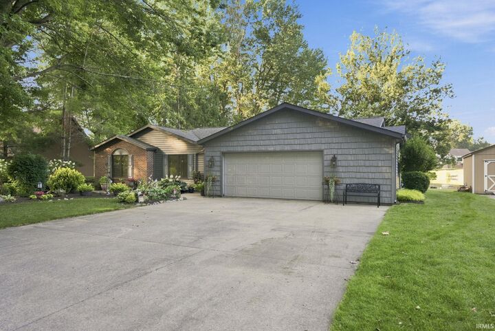 Property Photo:  624 North Shore Drive  IN 46755 