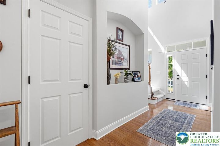 Property Photo:  2905 Green Court  PA 18040 