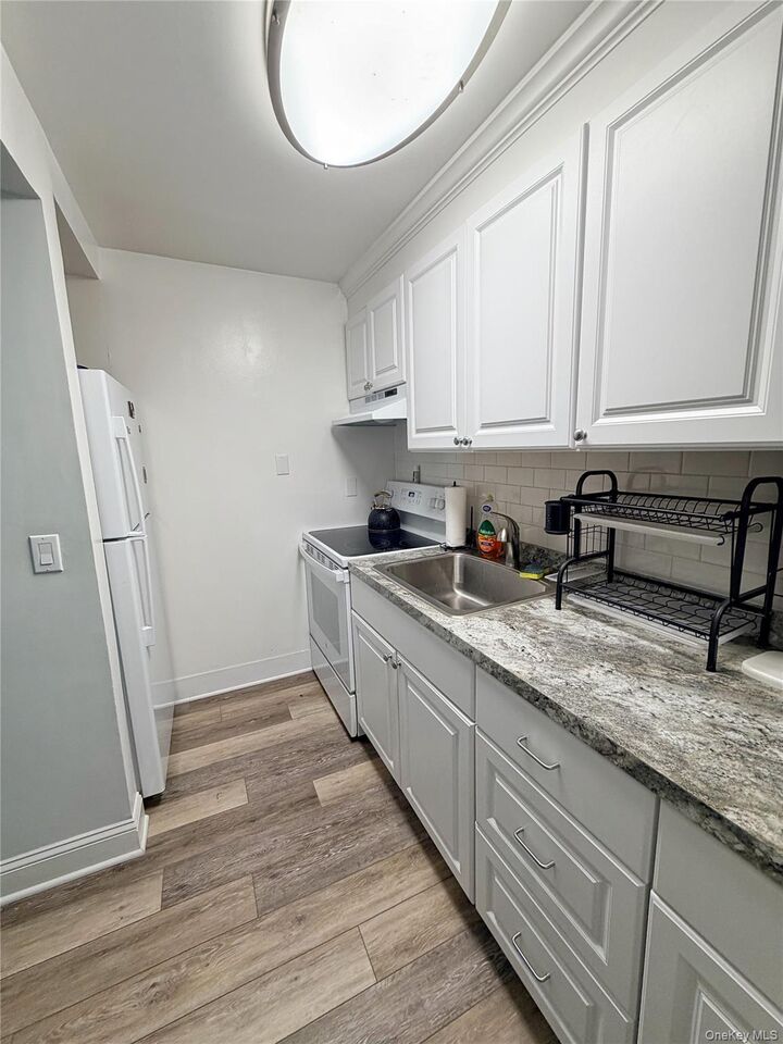 Property Photo:  1143 E Main Street 2  NY 10588 