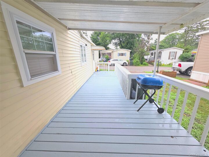 Property Photo: 525 Riverleigh Ave C7 NY 11901