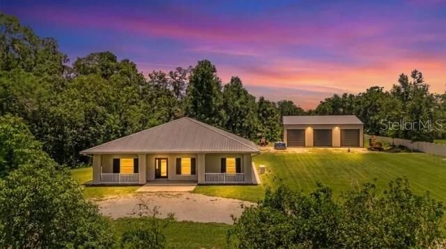 Property Photo:  2287 N Spring Garden Avenue  FL 32720 