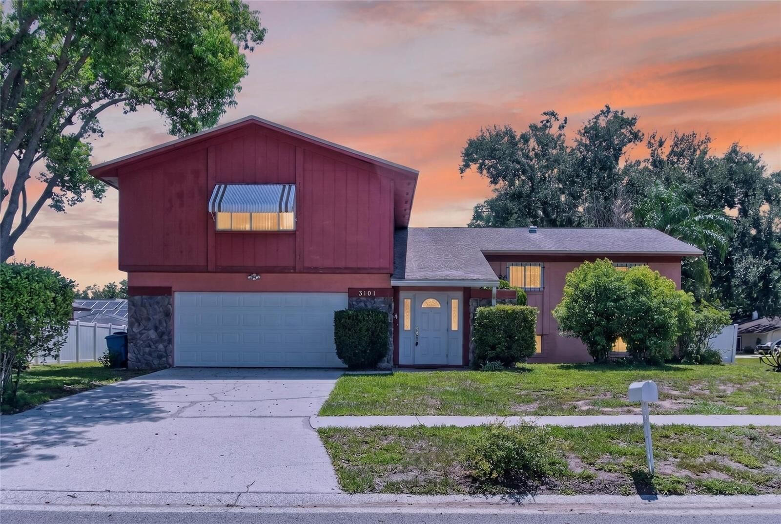 Property Photo:  3101 Buttercup Street  FL 33584 