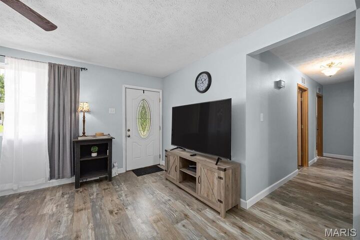 Property Photo:  4816 Wick Mor Drive  IL 62002 