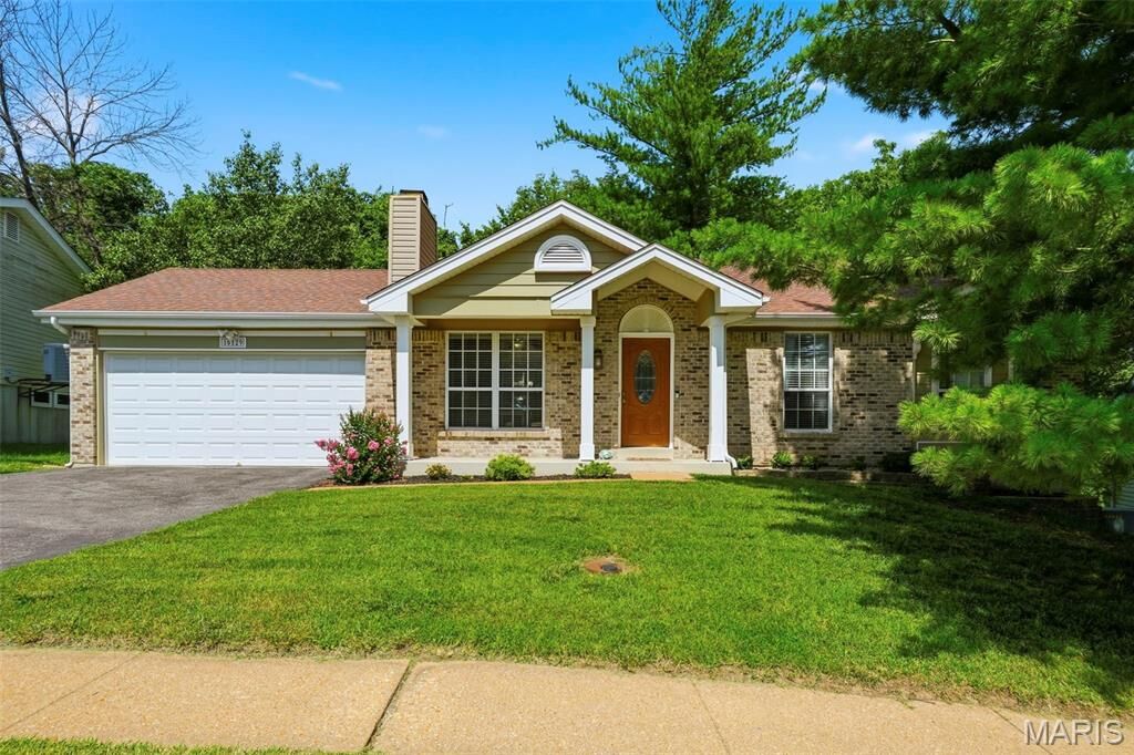 Property Photo:  16129 Castlerea Boulevard  MO 63021 