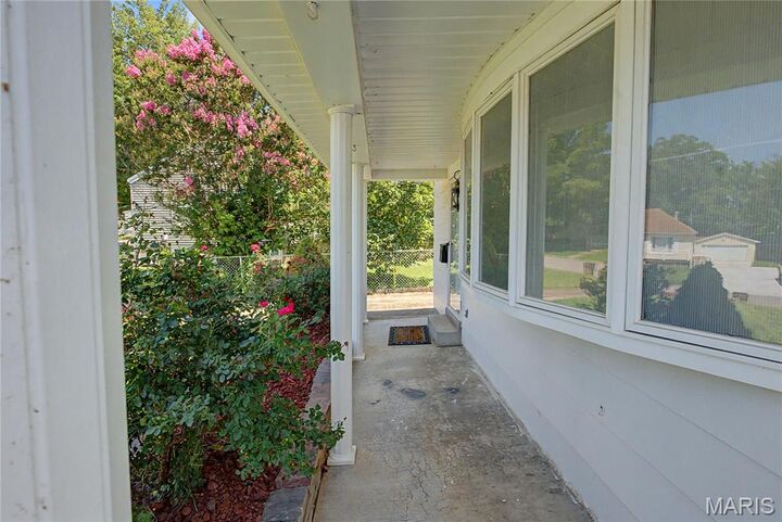 Property Photo:  636 Whitelaw Avenue  MO 63701 