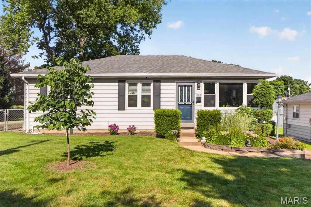 Property Photo:  1178 Margaret Lane  MO 63132 