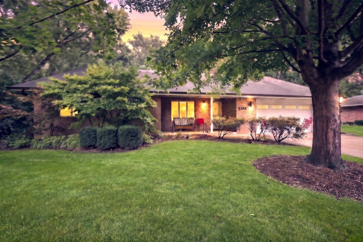 Property Photo:  3318 Caroline Drive  IL 60435 