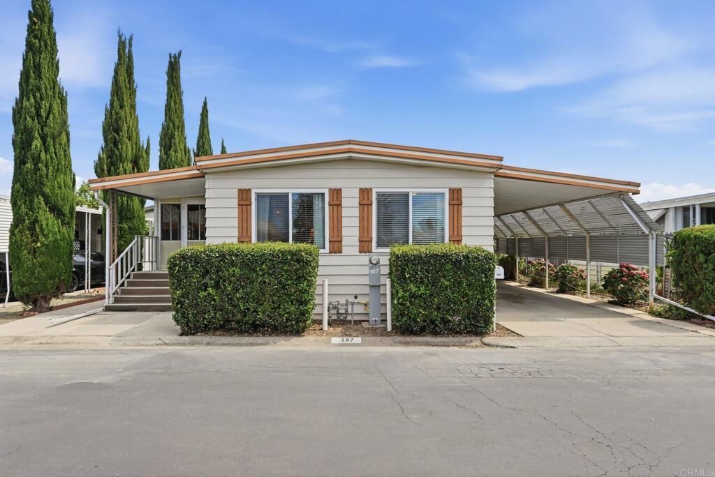Property Photo:  1010 E Bobier Drive 167  CA 92084 