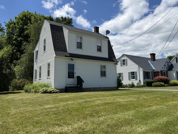 Property Photo:  4 Brooklyn Avenue  ME 04901 
