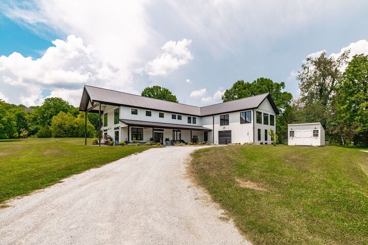 Property Photo:  1243 Madison Creek Rd  TN 37072 