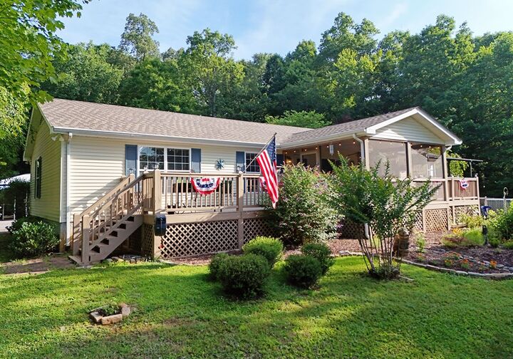 Property Photo:  465 Driver Avenue  NC 28906 