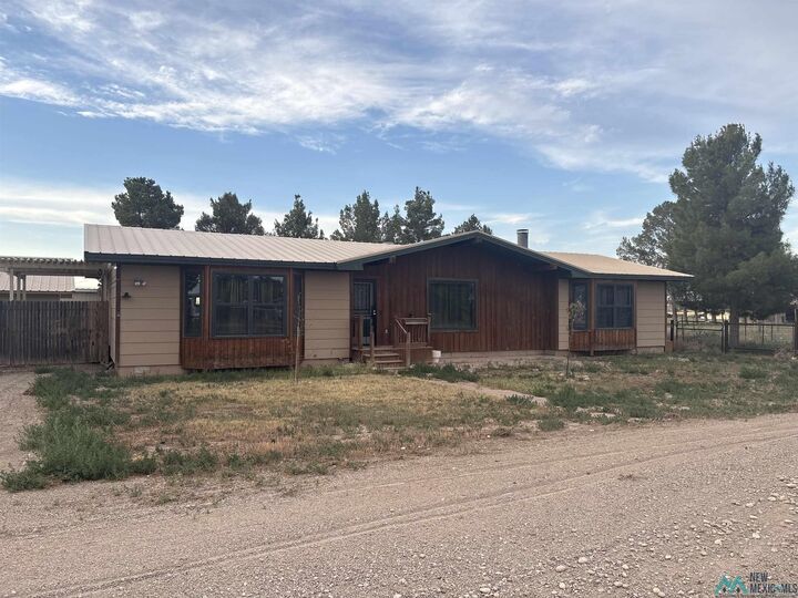 Property Photo: 1108 W Fairground Road NM 88210