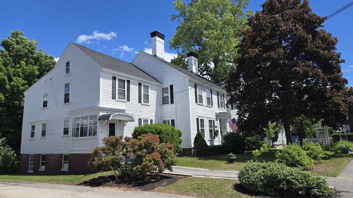 Property Photo:  102 N State Street  NH 03301 