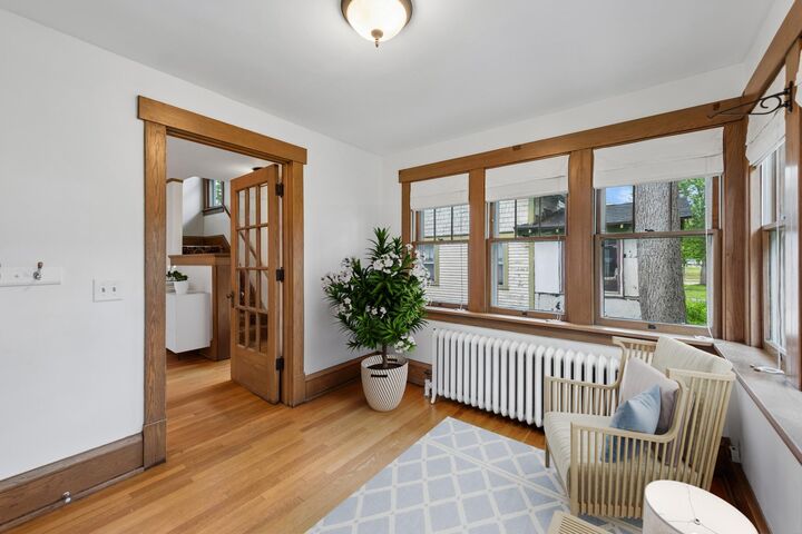 Property Photo:  291 Macalester Street  MN 55105 
