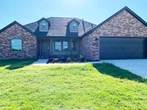 Property Photo: 911 W Carley Drive AR 72761