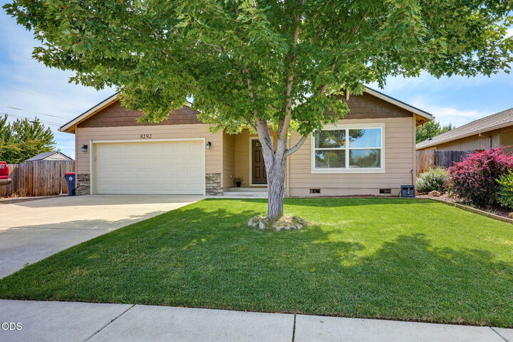 Property Photo:  8292 29th  OR 97503 