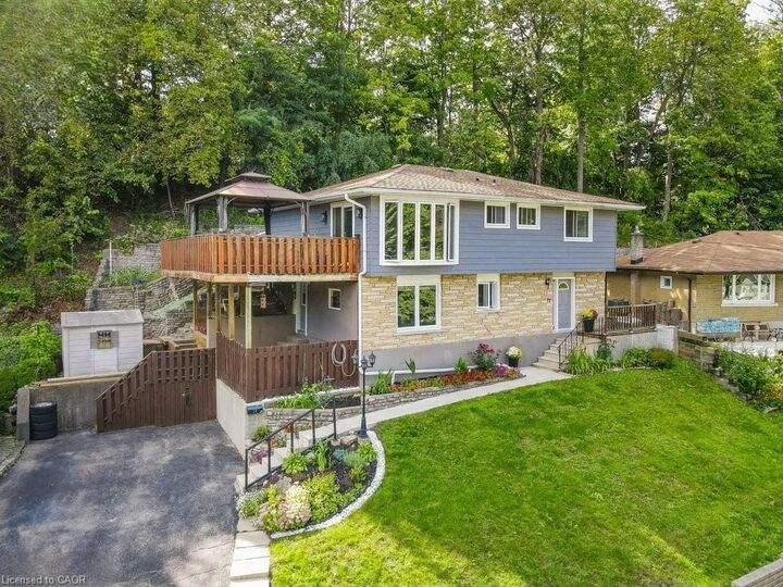 22 Dundonald Road — photo 1