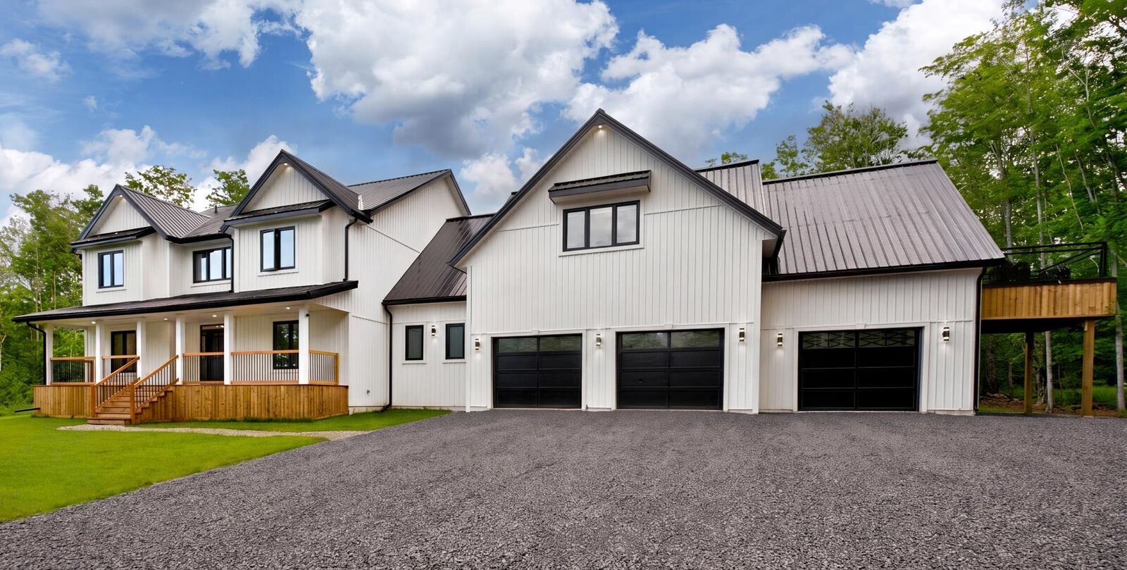 Property Photo: 1685 Kingston Road PE C0A 1H8