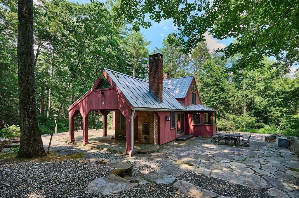 Property Photo: 62 Schaefer Way MA 01339