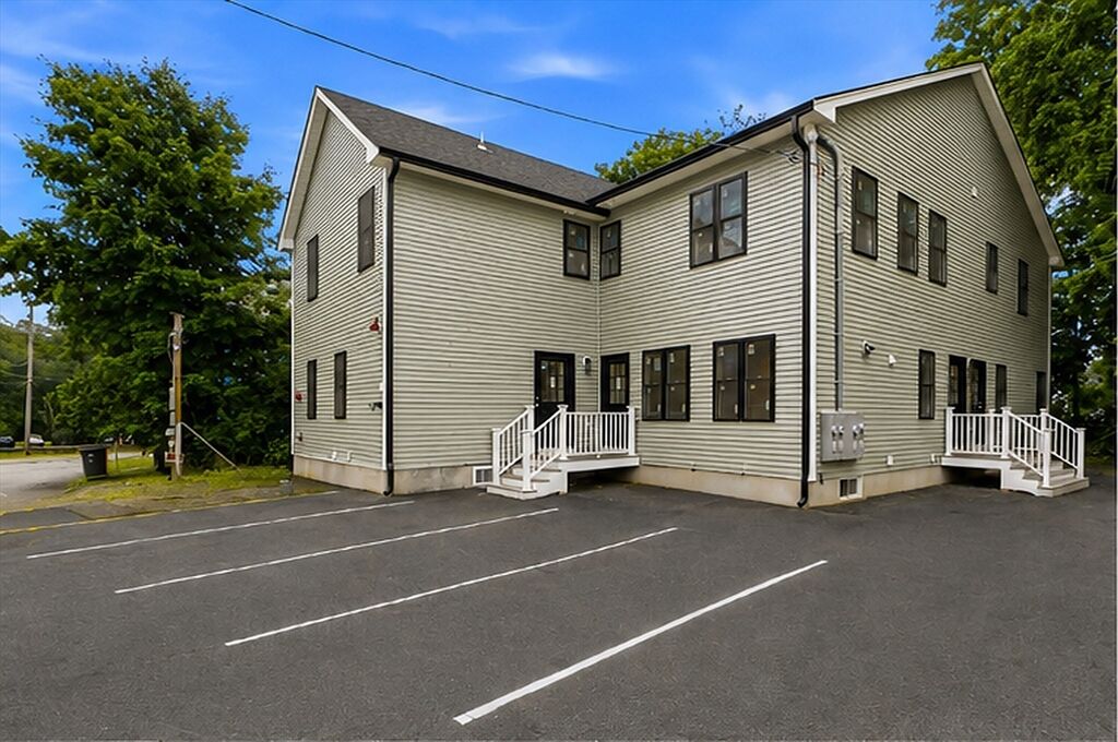 Property Photo:  4 Mayhew St  MA 01702 