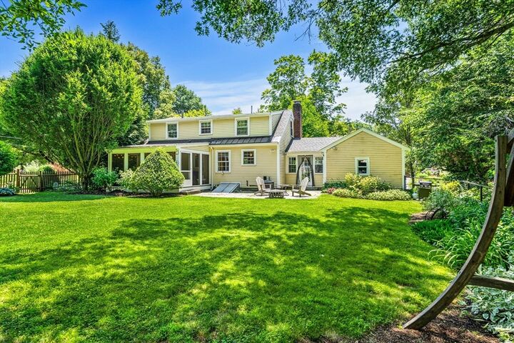 Property Photo:  84 Pleasant Street  MA 01984 