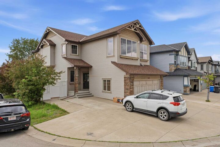 290 Valleyview Court SE — photo 1