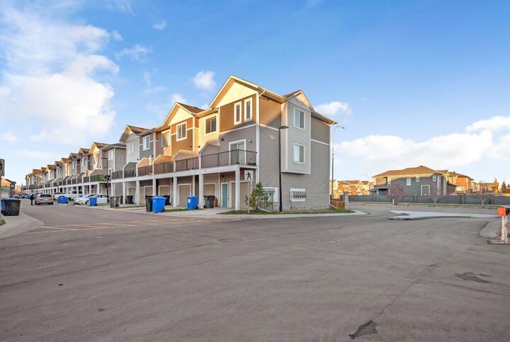 Property Photo: 450 Canals Crossing SW AB T4B 4L3