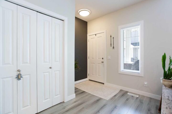 Property Photo:  561 Canals Crossing SW  AB T4B 4L3 