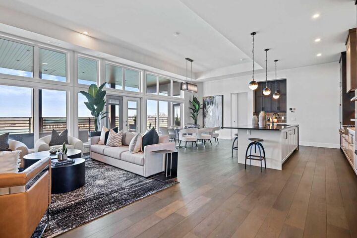 Property Photo: 170 Marina Cove SE 302 AB T3M 3P4