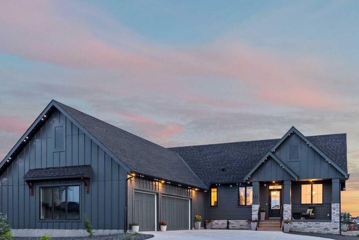 Property Photo: 32 Monterra Landing AB T4C 0G8