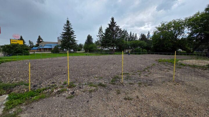 Property Photo: 312 3rd Street AB T0E 0B0