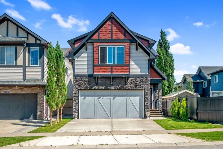 Property Photo: 1011 Kings Heights Road SE AB T4A 0M5